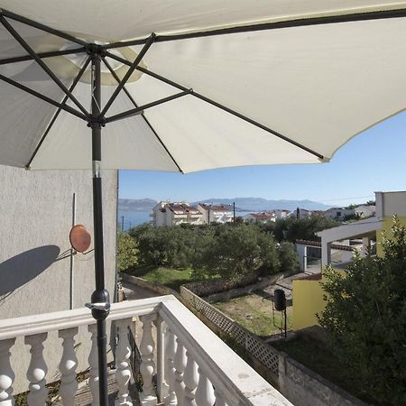 Apartment Jure Слатине Екстер'єр фото